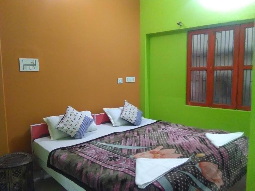 Bhadra Kali Guest House Varanasi Exterior photo
