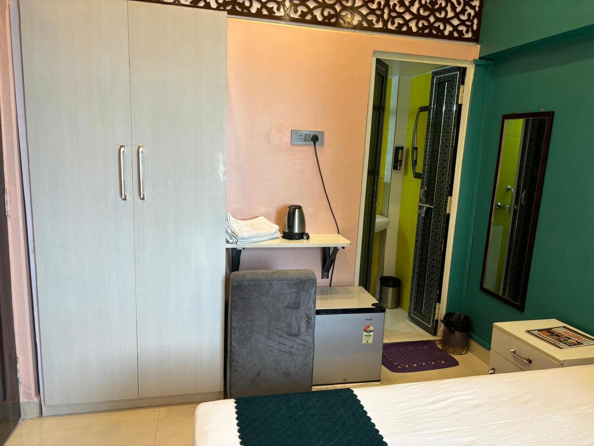 Bhadra Kali Guest House Varanasi Exterior photo