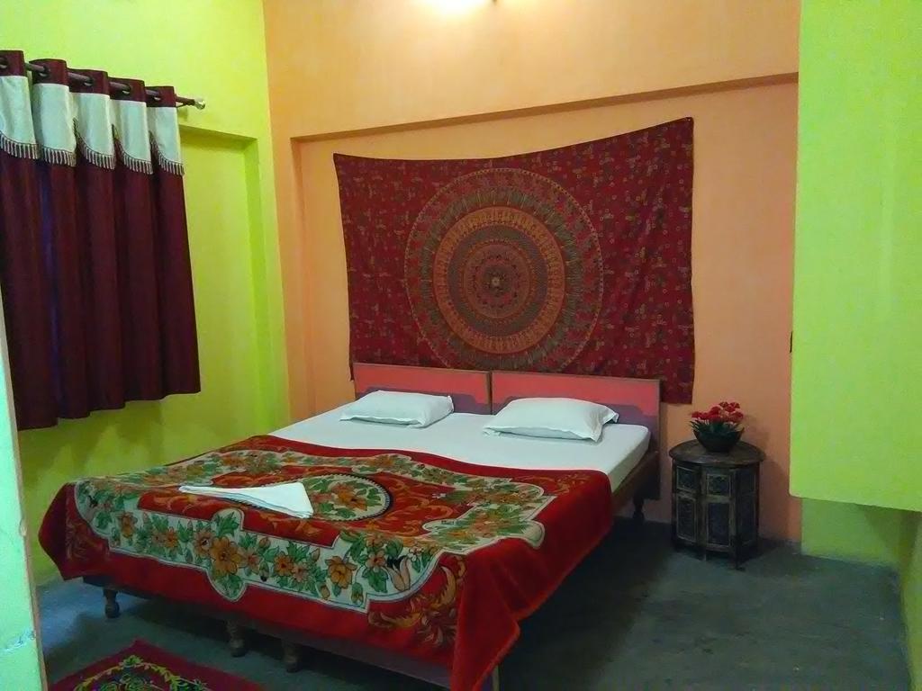 Bhadra Kali Guest House Varanasi Exterior photo